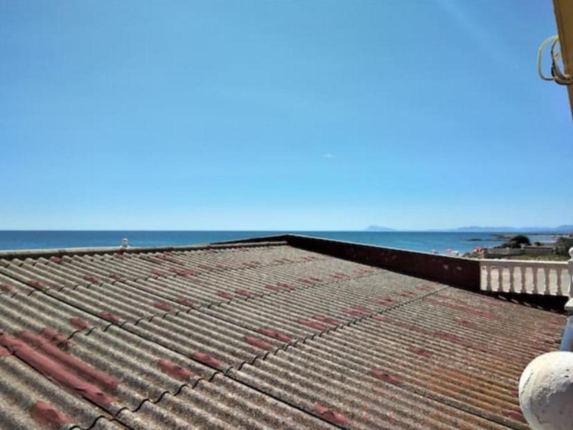 Vacansis Habitaciones De Hostal A Primera Linea De Playa En Cullera Exterior foto