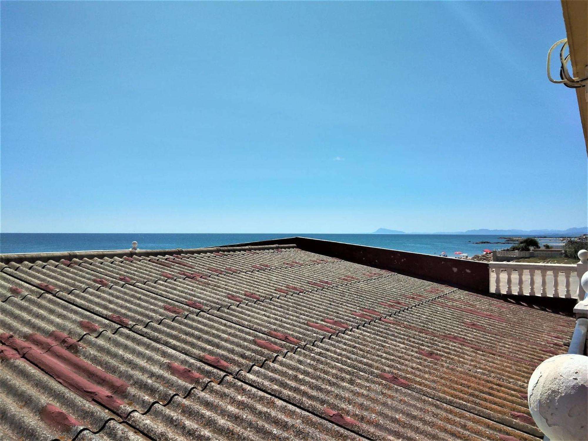 Vacansis Habitaciones De Hostal A Primera Linea De Playa En Cullera Exterior foto